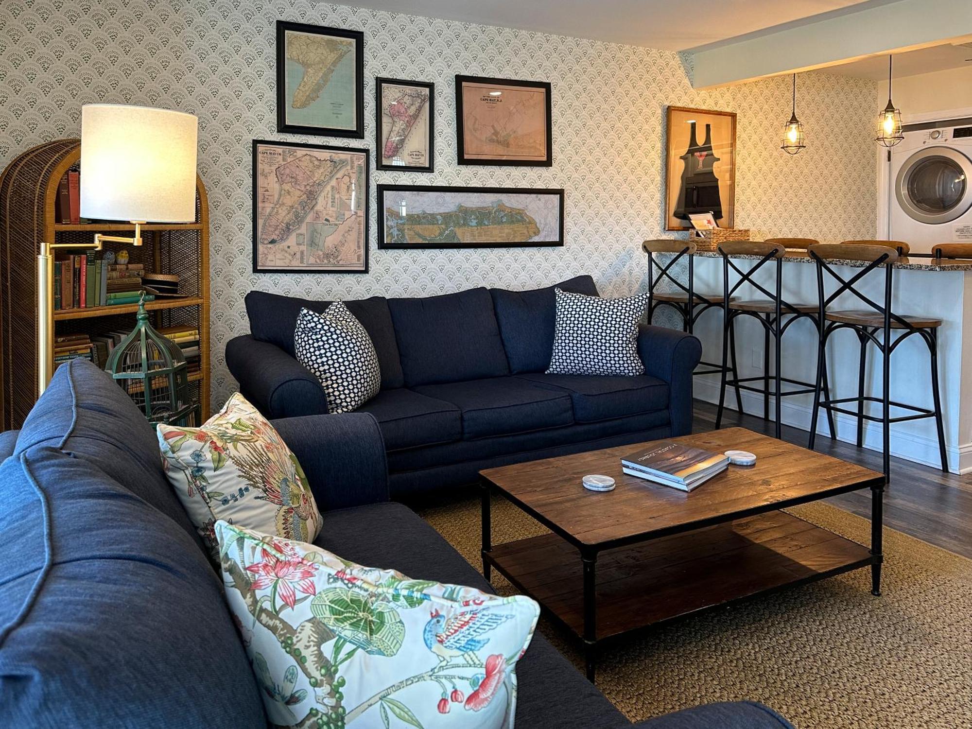 Cape Classic Design That Is Cozy, Elegant, And Inviting *